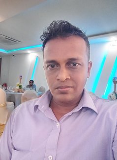Milf hunter - Acompañantes masculino in Galle Photo 2 of 2