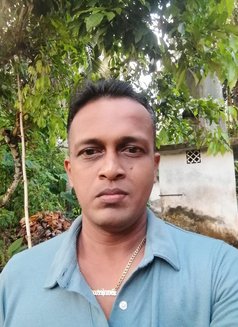 Milf hunter - Male escort in Galle Photo 2 of 2