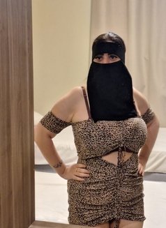 Milf Mistress Lesbian Last 2days in Bahr - escort in Al Manama Photo 1 of 6