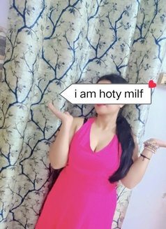 Milf mistress vanya cam & meet - escort in New Delhi Photo 3 of 9