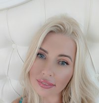 Milf, Pornstar sex,Mistress,Massage - puta in Dubai Photo 1 of 22