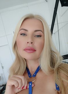 Milf,Pornstar,Mistress,Classic,Massage - escort in Dubai Photo 4 of 5
