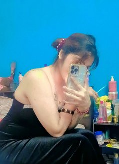 Mili Singh - escort in Chennai Photo 2 of 5