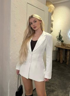 Milili - escort in Dubai Photo 5 of 7