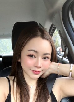 Milin, Sweet Thai Lady in Town - escort agency in Hong Kong Photo 5 of 5