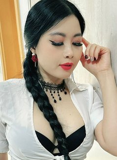 Milina Quang - escort in Doha Photo 2 of 5