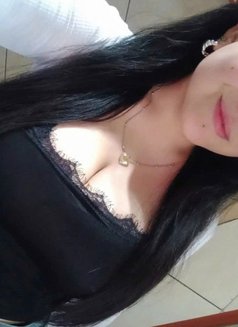 Milinda - escort in Şalālah Photo 2 of 6