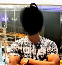 Milinda - Acompañantes masculino in Colombo