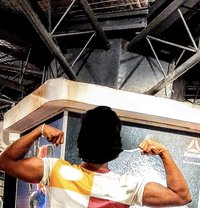 Milinda - Acompañantes masculino in Colombo