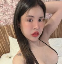 Milinsirinnapa - Transsexual escort in Taipei Photo 27 of 30
