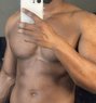 Milkdzzadzy - Acompañantes masculino in Nairobi Photo 1 of 10