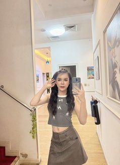 Milkey - Transsexual escort in Dubai Photo 7 of 9
