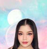 Milky Abudhabi, Thai Transsexual escort in Abu Dhabi