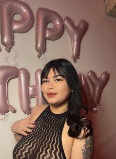 Milky Big Boobs 🤤 - masseuse in Muscat Photo 2 of 11