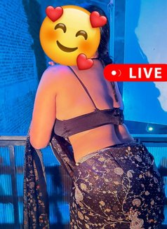 MILKY BOOBS CAM/MEET SAREE GIRL - escort in New Delhi Photo 16 of 16