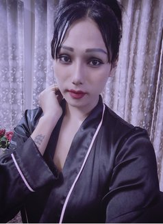 Milky L. A - Acompañantes transexual in Bangalore Photo 4 of 6