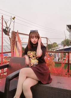 Lisa - Transsexual escort in Bangalore Photo 3 of 6