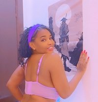 Milky - puta in Riyadh Photo 17 of 18