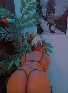 Milky - escort in Riyadh Photo 13 of 14