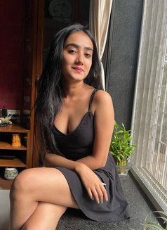 Milky Tight and Juicy Girls Real Meet Gf - puta in Kozhikode Photo 3 of 6