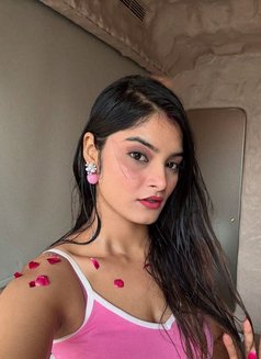 Milky Tight and Juicy Girls Real Meet Gf - escort in Pondicherry Photo 1 of 2