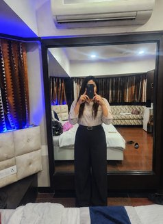 ❣️// Milli cam show & real meet //❣️ - puta in Mumbai Photo 3 of 3