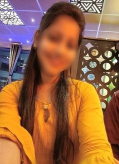 Milli for Meet Ya Cam Session - escort in Pune Photo 4 of 4