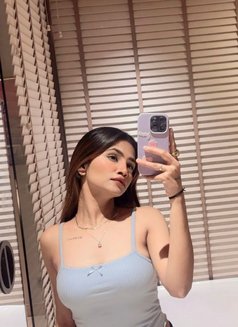 Milli - escort in Kolkata Photo 1 of 5