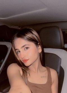 Milli - escort in Kolkata Photo 2 of 5