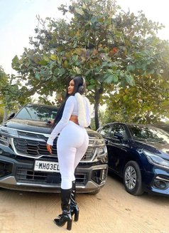 Millicent Horny Slut - puta in Visakhapatnam Photo 2 of 3