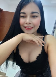 Millie massage Professional - puta in Al Manama Photo 7 of 8