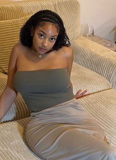 Milly - escort in Doha Photo 7 of 7