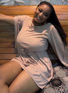 Milly, Hot Independent Queen - escort in Mumbai Photo 3 of 6