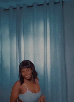 Milly - escort in Nairobi Photo 1 of 6