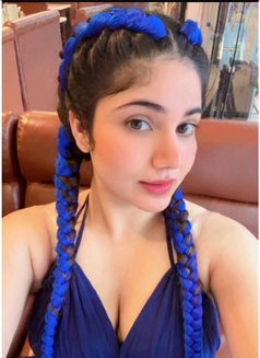 Milly - escort in Pune Photo 2 of 10