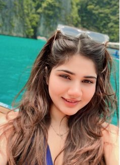 Milly - escort in Pune Photo 3 of 10
