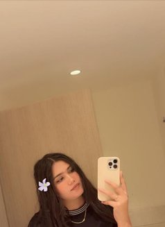 Milly - escort in Pune Photo 7 of 10