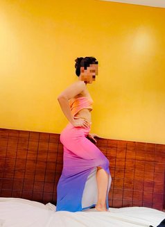 Mily and Ricky - puta in Gurgaon Photo 8 of 8