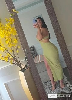 Mim - escort in Kandy Photo 1 of 2