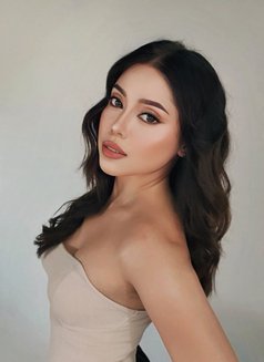 Maui (GFE/BDSM) - escort in Manila Photo 3 of 8