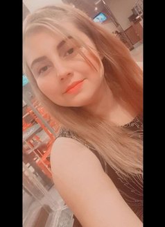 Mimi - escort agency in Toronto Photo 1 of 4