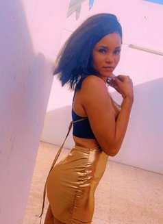 Mimi - escort in Riyadh Photo 3 of 5