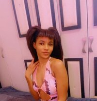 Mimi - escort in Riyadh Photo 9 of 9