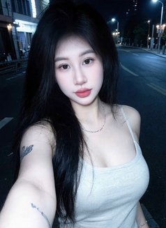 mimi - escort in Bangkok Photo 2 of 12