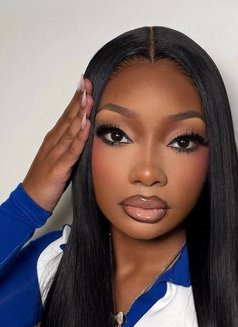 MIMI, NEWLY ARRIVED IN THE CITY - puta in Kathmandu Photo 2 of 2