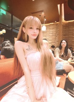 Mimi - escort in Manila Photo 9 of 29