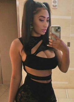 Mimi Hottest Queen - escort in Chandigarh Photo 2 of 7