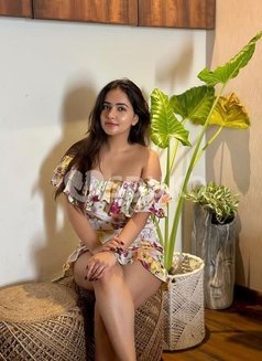 Mimi - escort in Pattaya Photo 2 of 4