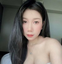 Mimi - escort in Singapore