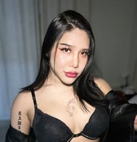 MiMi Naughty - Transsexual escort in Jeddah Photo 1 of 17